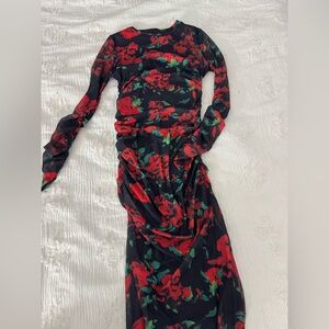 NWOT Women’s long sleeve black dress with red roses size 2